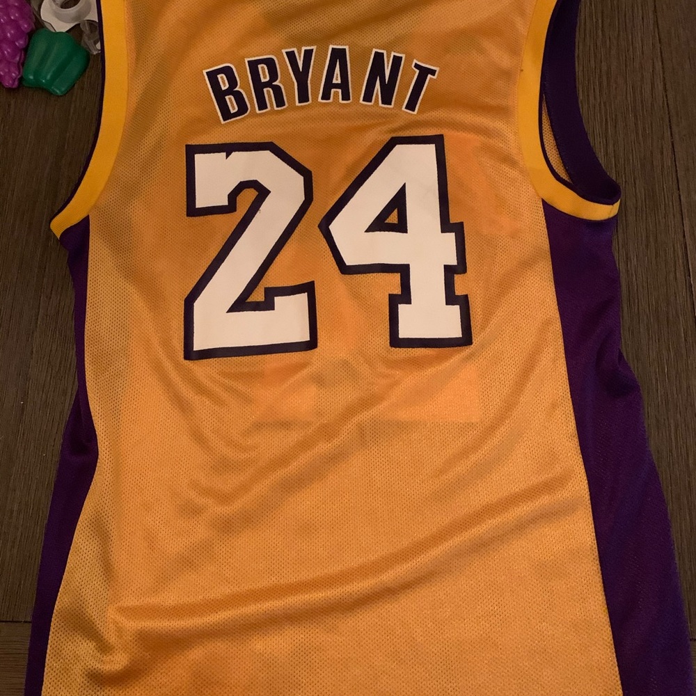 Kobe Bryant LA Lakers Jersey adidas #24 adult  S
